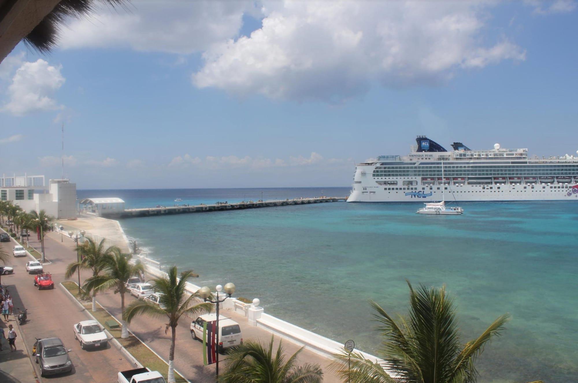 Hotel Boutique Vista Del Mar Косумель Экстерьер фото